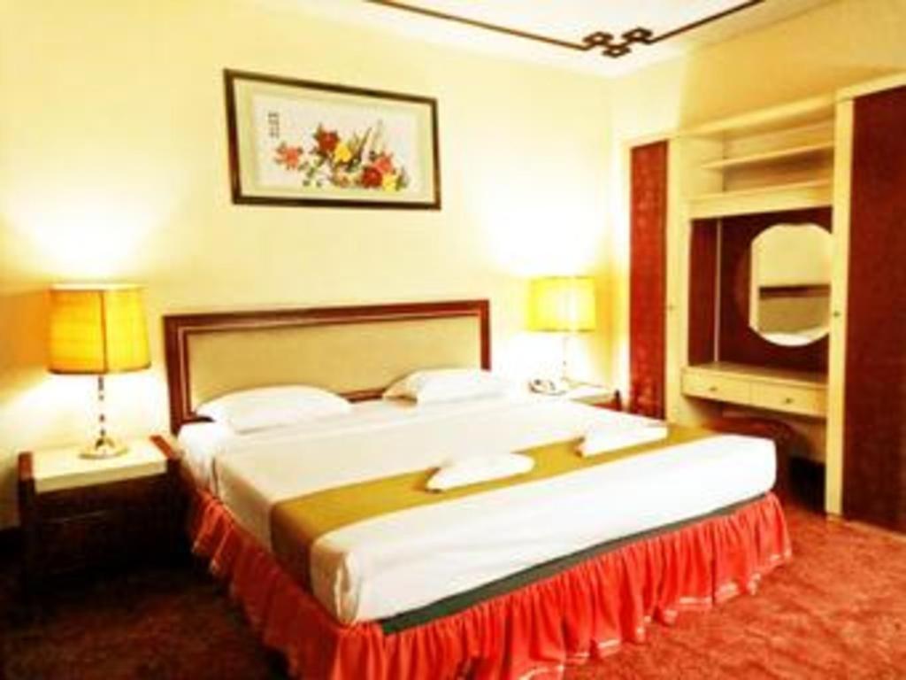 New Grand Park Hotel 泗水 外观 照片